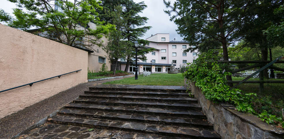 Hotel La Pardina ซาบิญานิโก ภายนอก รูปภาพ